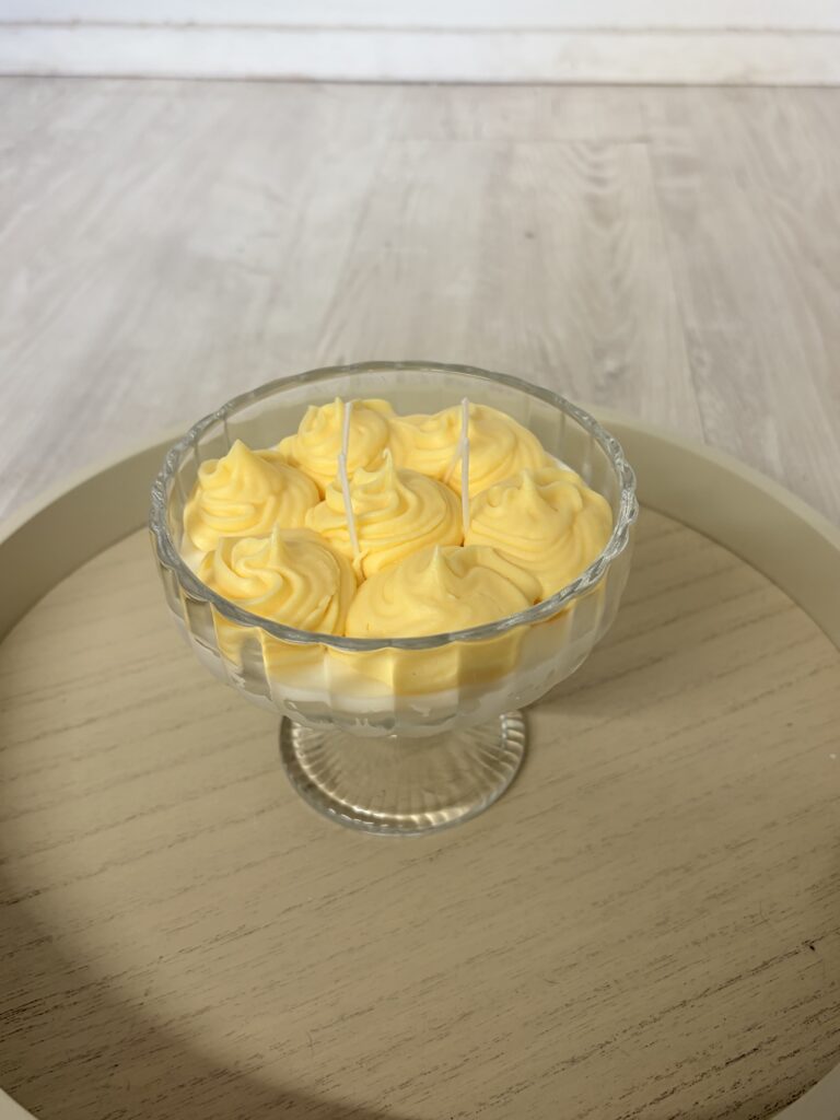 Candela golden swirl